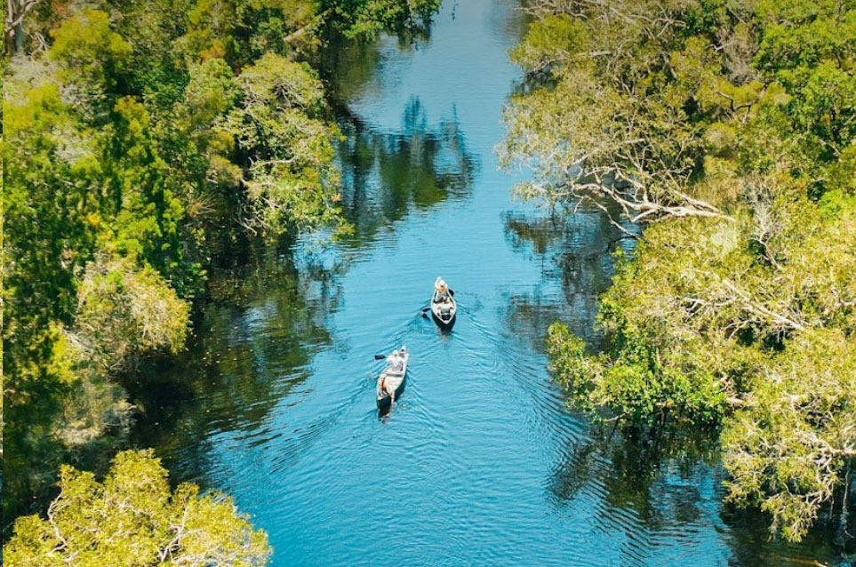 Understanding the Noosa Everglade System by Earth and Ocean